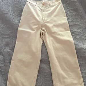 Adorable wide leg cropped pants